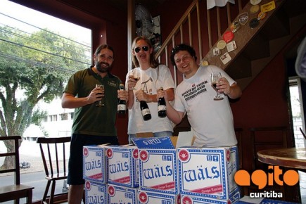 100 minutos de Wäls Petroleum na Cervejaria da Vila 100 minutos de Wäls Petroleum na Cervejaria da Vila